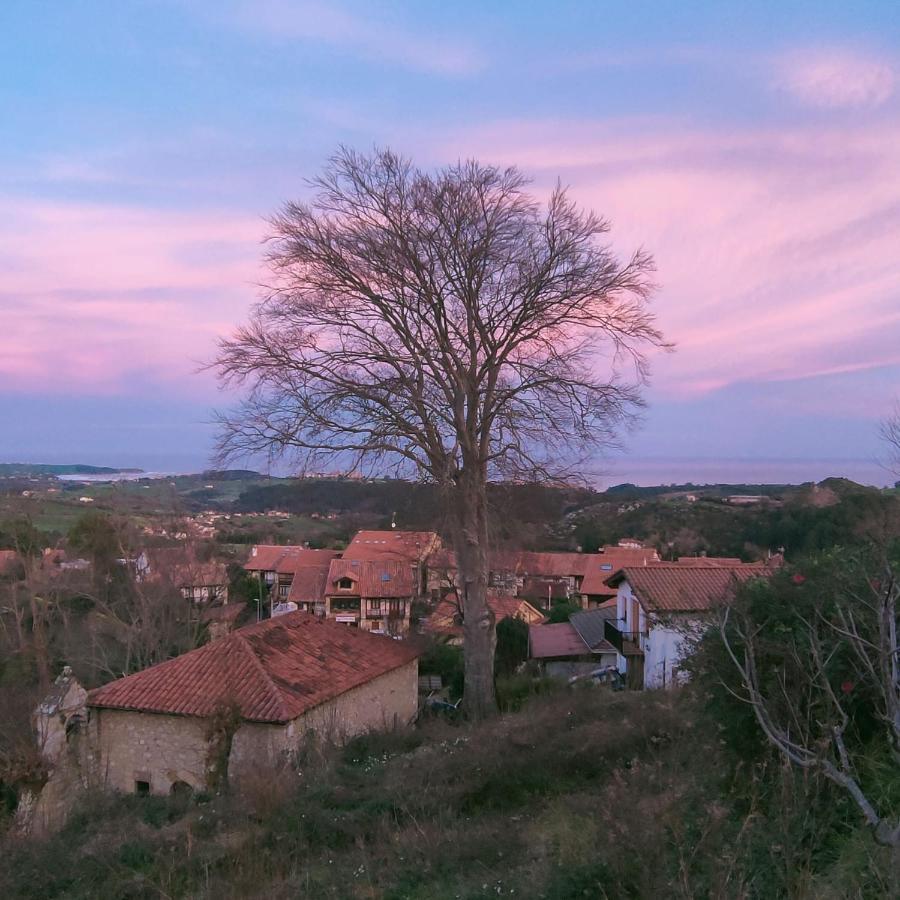 Canales  Casita Con Encanto, Junto A Comillas מראה חיצוני תמונה